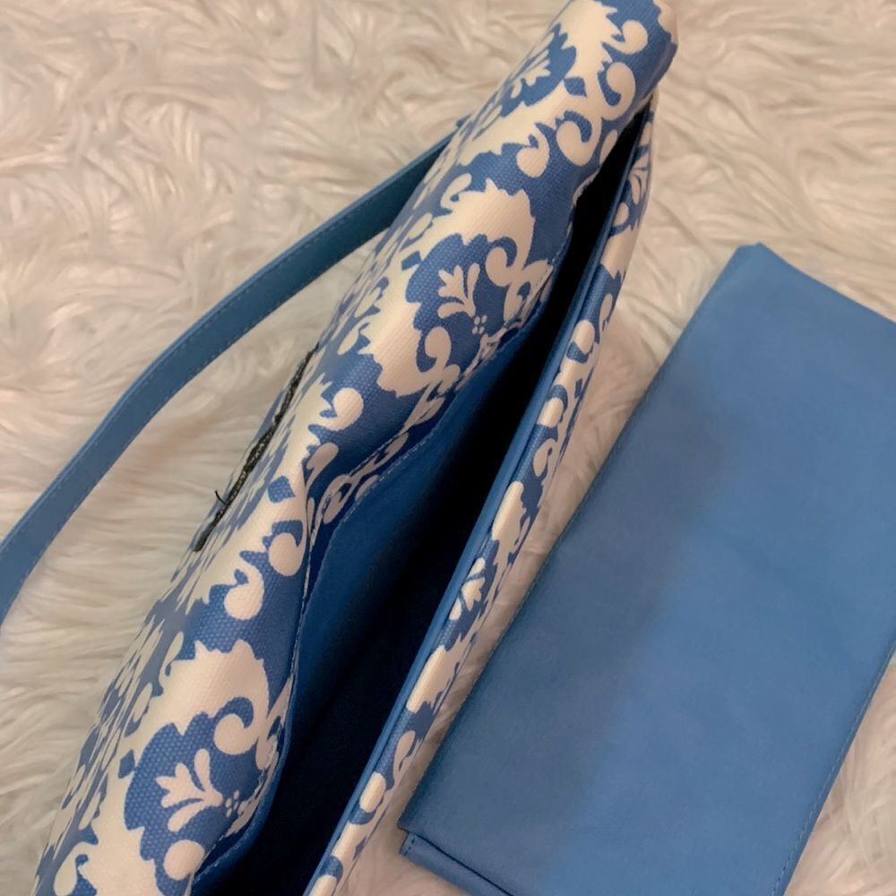 PETUNIA PICKLE BOTTOM Change it up clutch/wristlet/shoulder bag w changing pad - Picture 3 of 11
